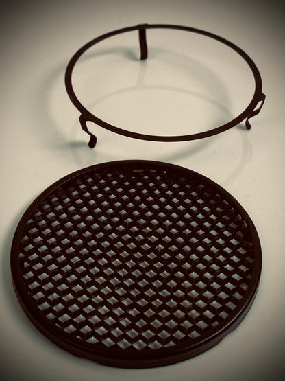 Circular, black anodised aluminium honeycomb louvre clips for Pendant Light